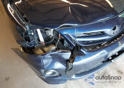 2011 Toyota Corolla S из США, поврежденный, VIN 2T1BU4EE2BC722166